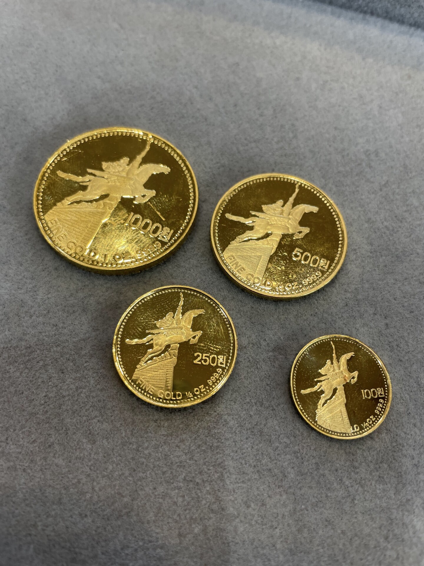 北朝鮮独立記念999.9コイン