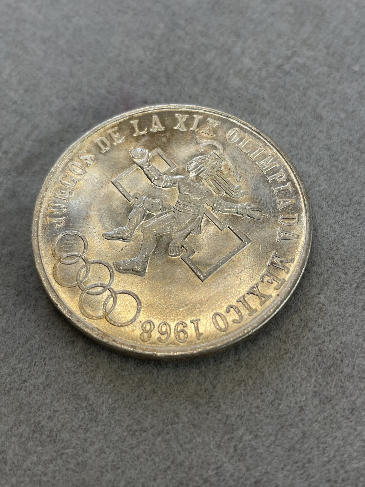 メキシコ造幣局発行『1968年メキシコオリンピック記念25ペソ銀貨』も銀72％として買取可能 | CLOAK守山小幡店