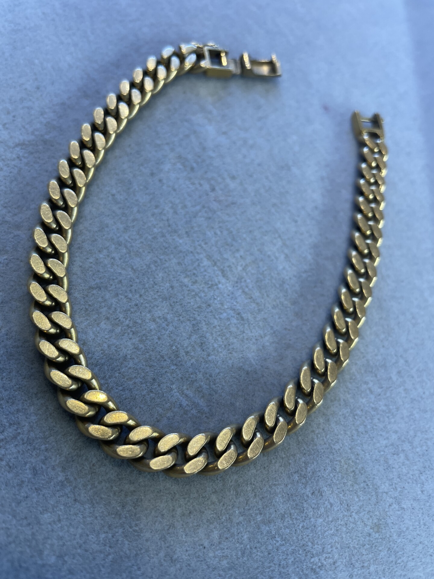 A 18-karat gold two-sided design kihei bracelet I bought a long time ago.