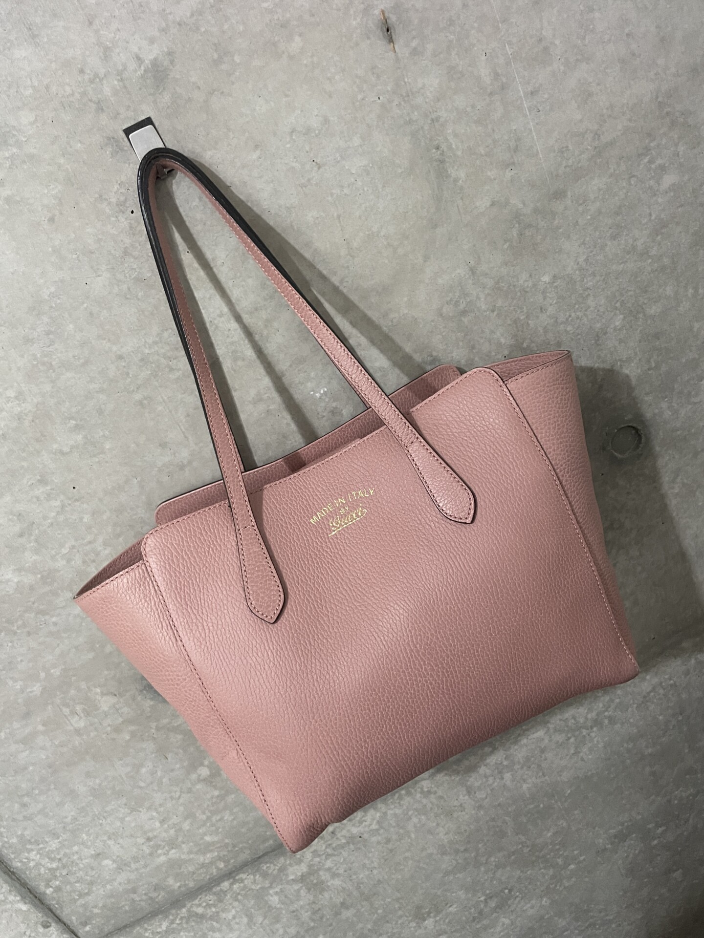 グッチ スウィングトートバッグ（型番：354408）