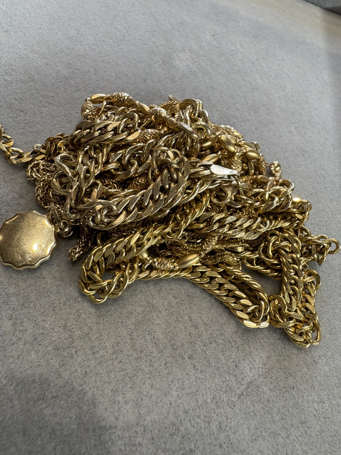 18金のネックレスなど